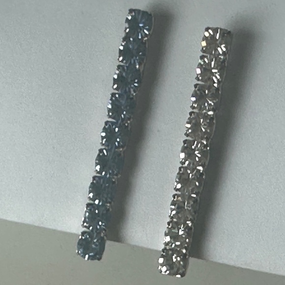 Danny Pollak Light Sapphire Swarovski Crystal Bobby Pin (#4) - approx. 2.5 in. - Picture 8 of 9